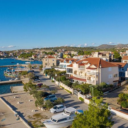 Apartments By The Sea Brodarica, Sibenik - 4194 Ngoại thất bức ảnh