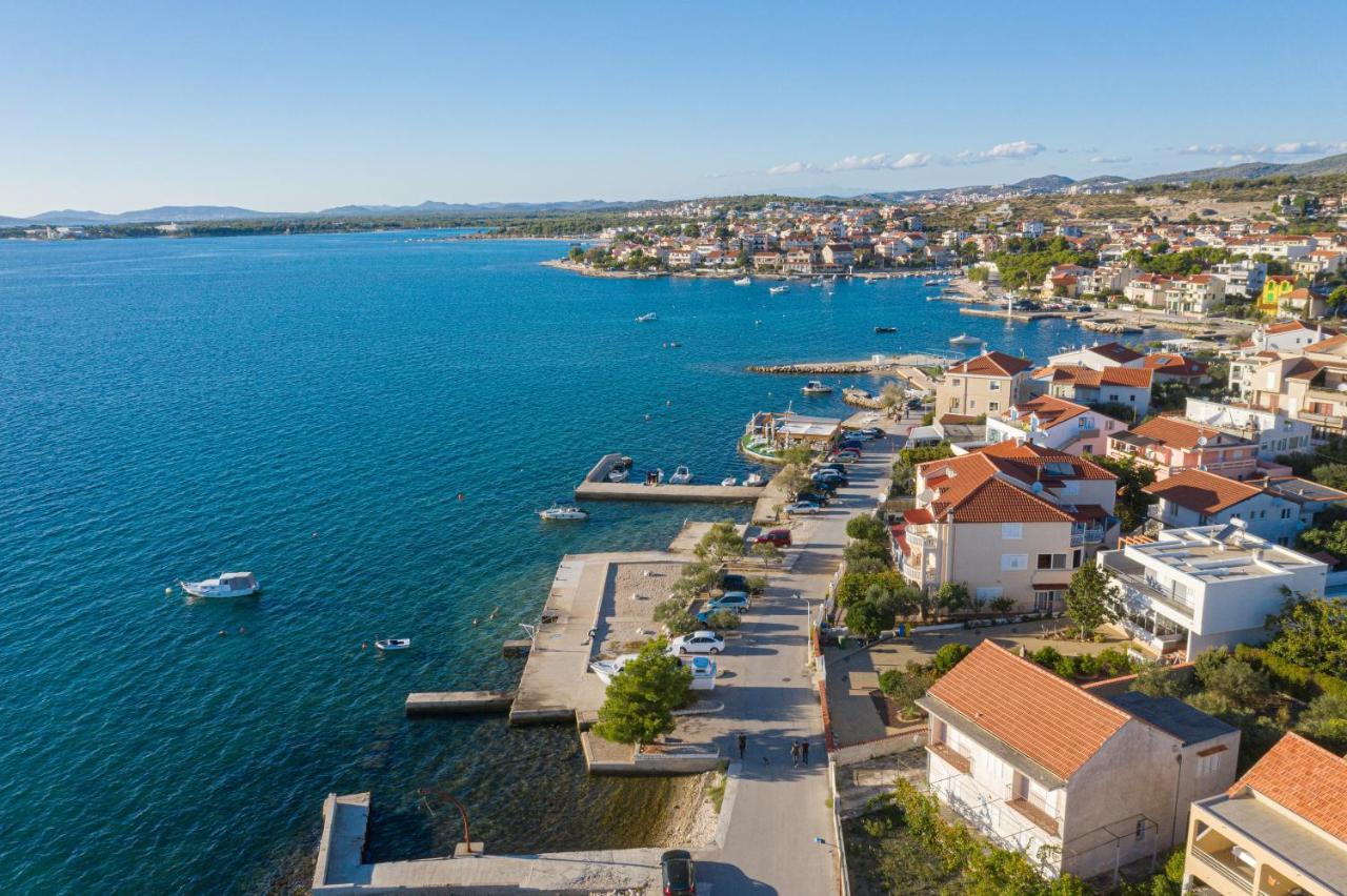 Apartments By The Sea Brodarica, Sibenik - 4194 Ngoại thất bức ảnh