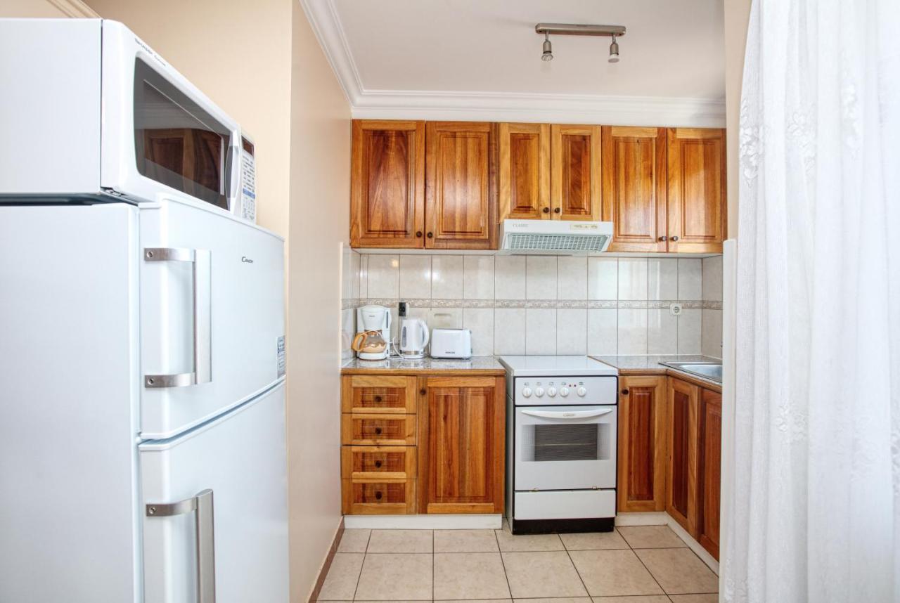 Apartments By The Sea Brodarica, Sibenik - 4194 Ngoại thất bức ảnh