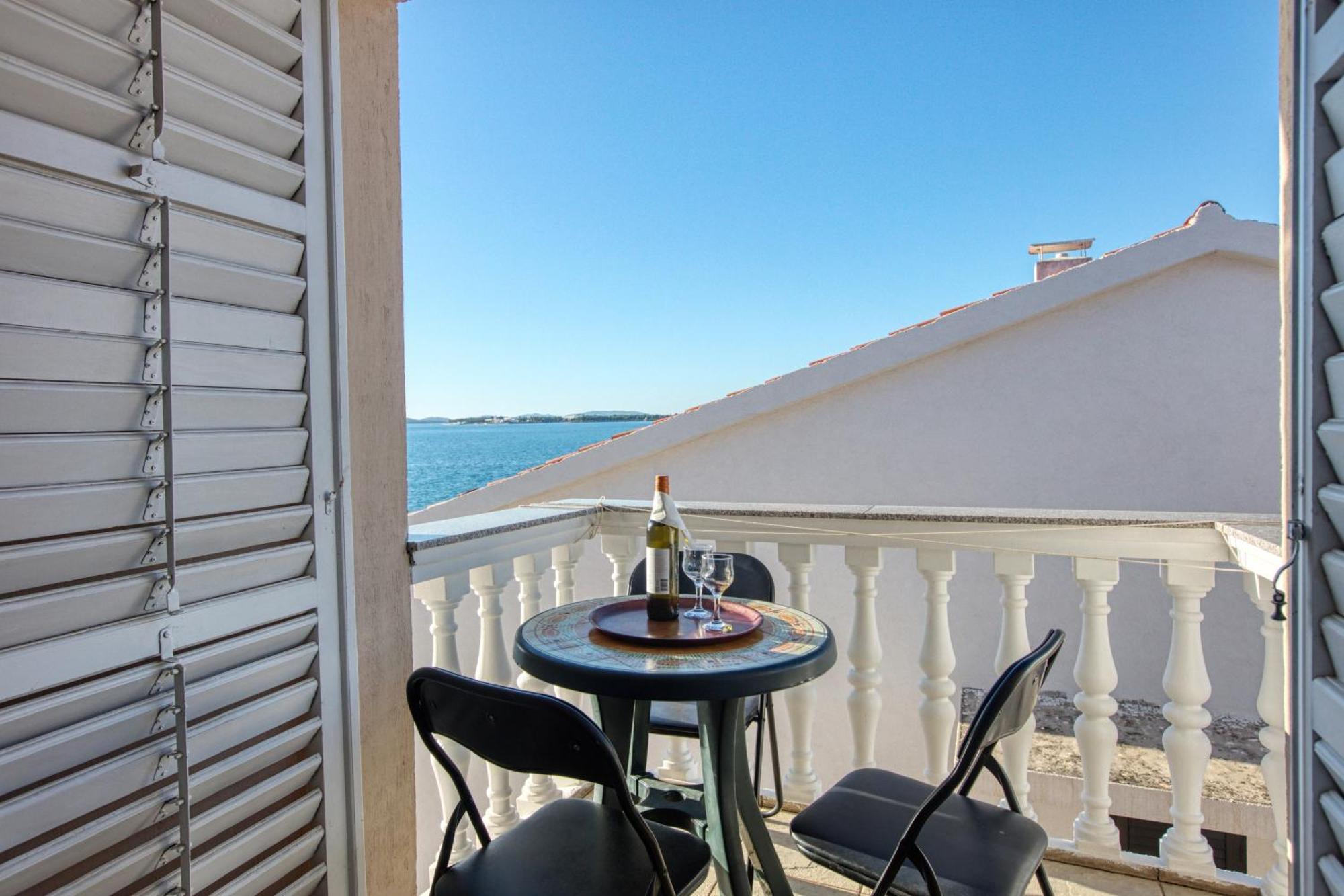 Apartments By The Sea Brodarica, Sibenik - 4194 Ngoại thất bức ảnh