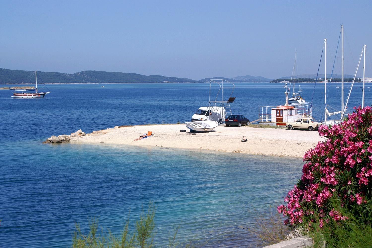 Apartments By The Sea Brodarica, Sibenik - 4194 Ngoại thất bức ảnh