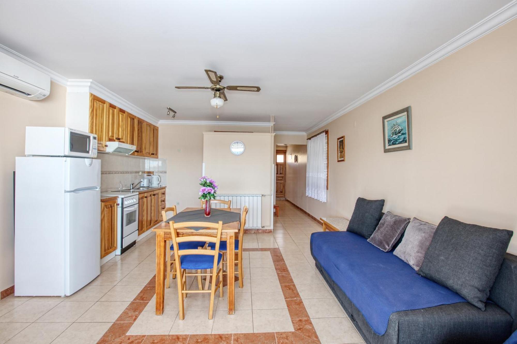 Apartments By The Sea Brodarica, Sibenik - 4194 Phòng bức ảnh