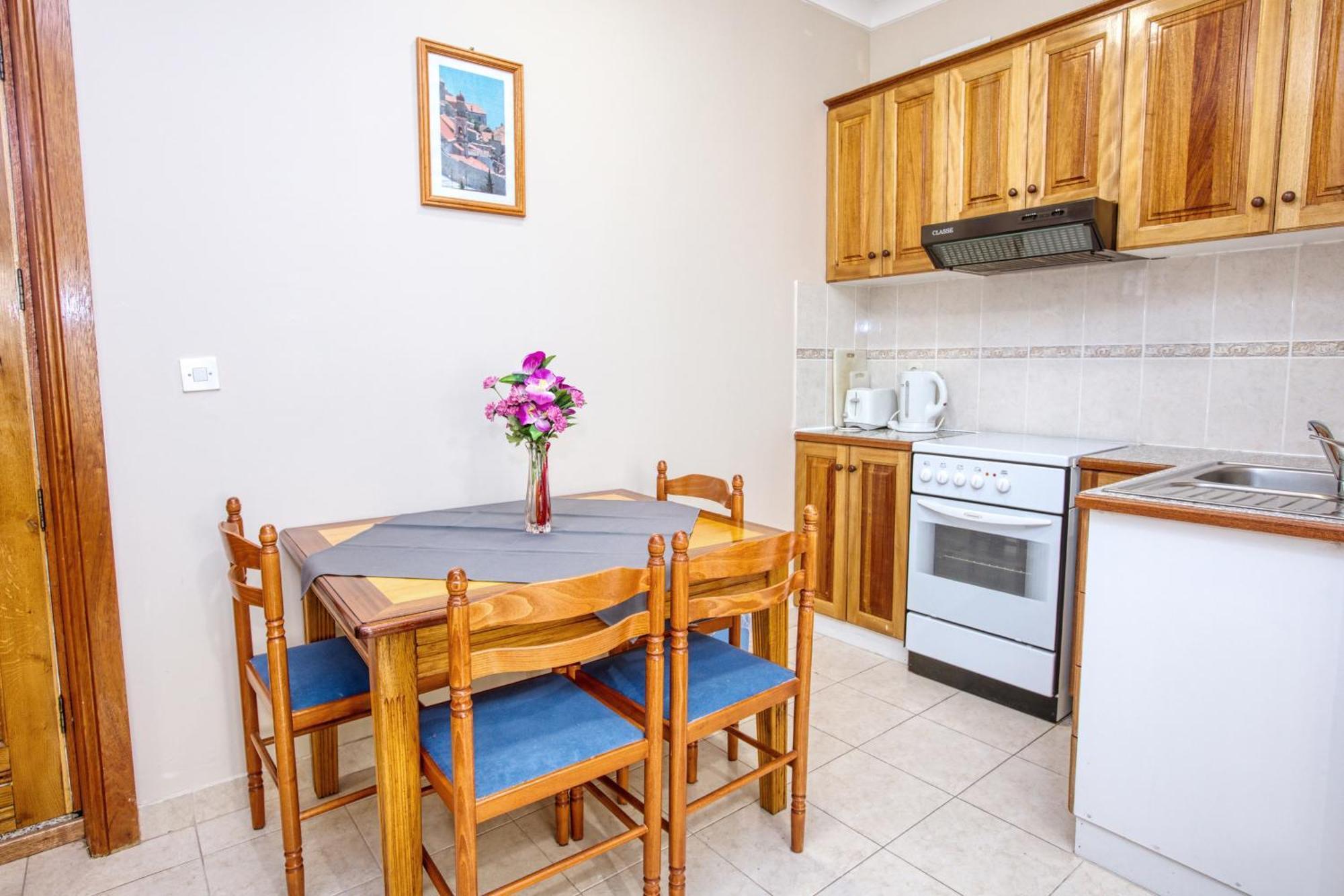 Apartments By The Sea Brodarica, Sibenik - 4194 Phòng bức ảnh