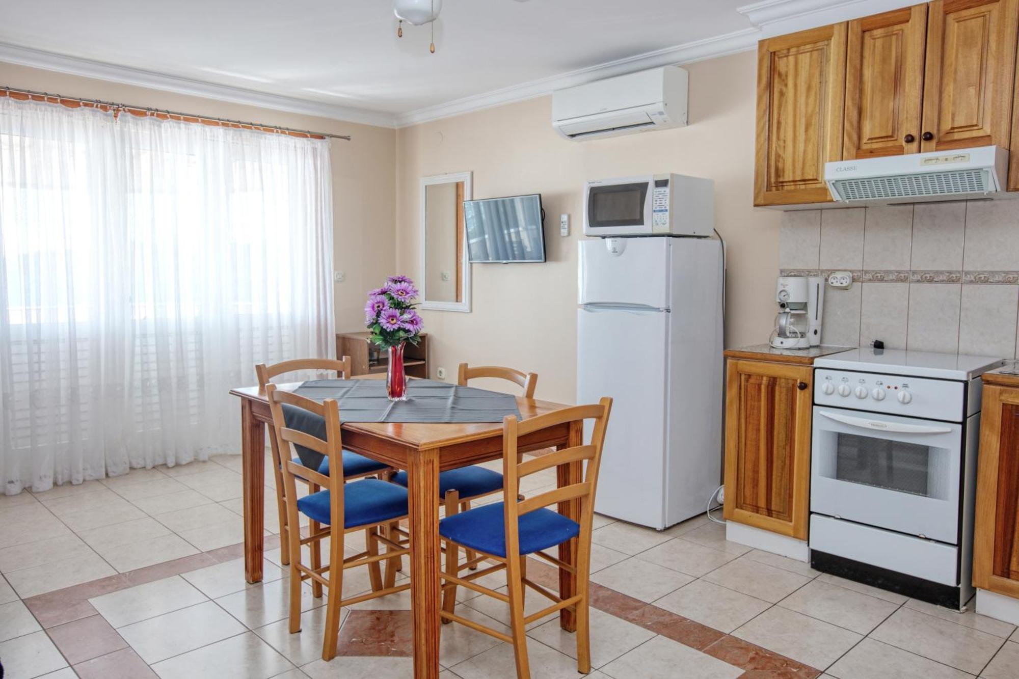 Apartments By The Sea Brodarica, Sibenik - 4194 Phòng bức ảnh