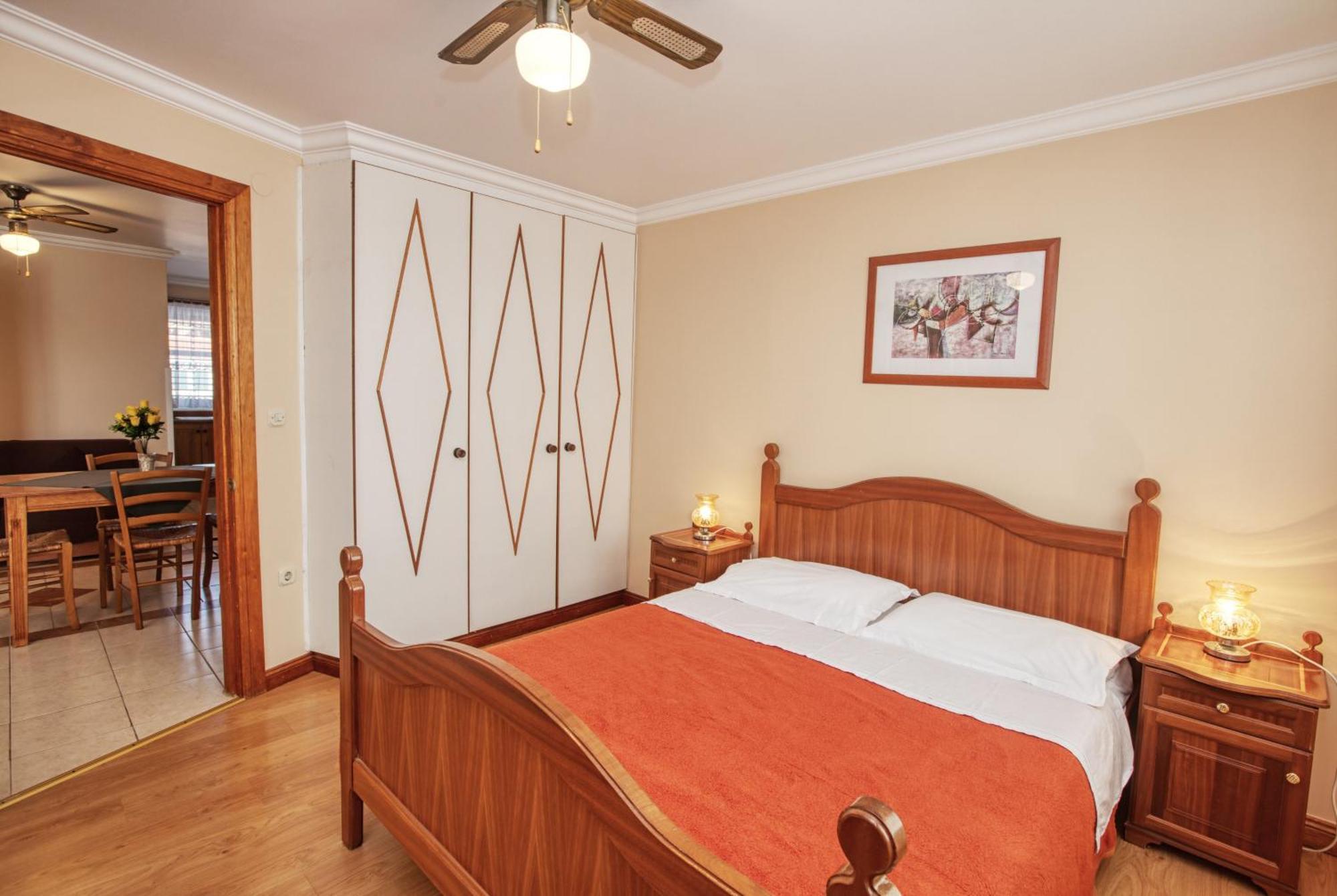 Apartments By The Sea Brodarica, Sibenik - 4194 Phòng bức ảnh